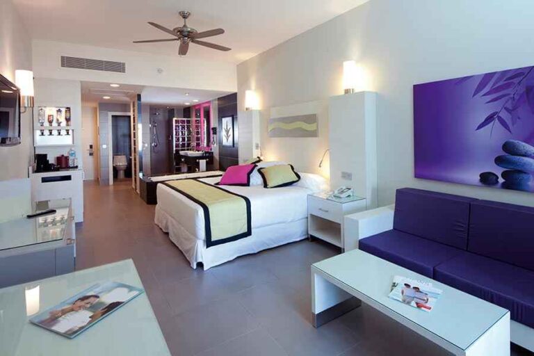 HOTEL RIU PALACE BAVARO Punta Cana habitacion familiar