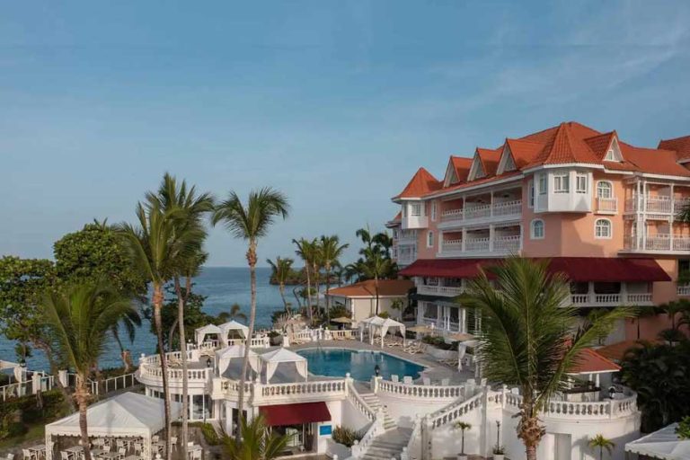 Hotel-Bahia-Principe-Luxury-Resort